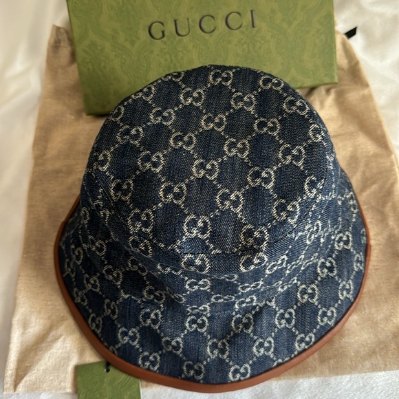Gucci Bucket Hat Blue Denim Beige GG Monogram Logo Leather Trim Sz Med BNIB - Picture 7 of 8